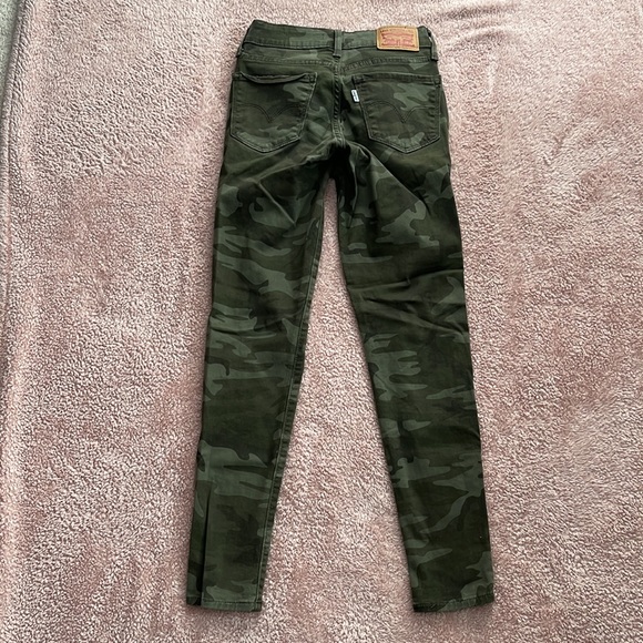 camo levi’s jeans - Picture 3 of 3